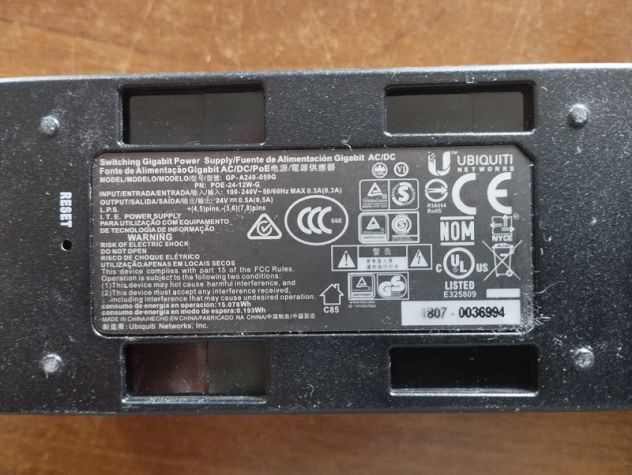 ADATTATORE POE UBIQUITI NETWORKS POE-24-G-12W - Foto 6