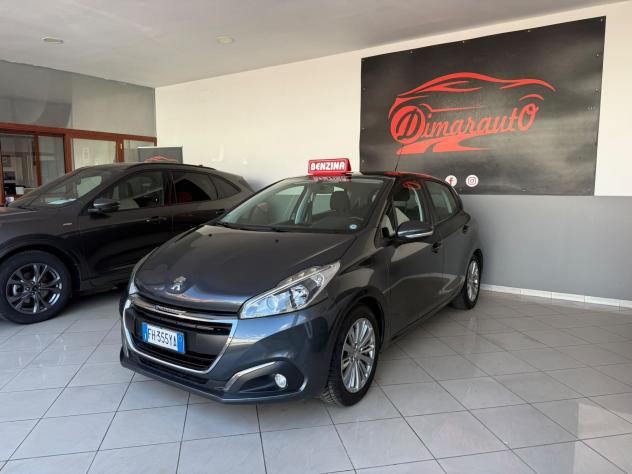 PEUGEOT 208 1.2 BENZINA 114.000 KM 2017 - Foto 3