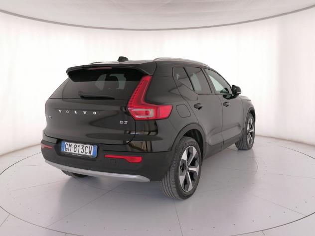 Volvo XC40 2.0 b3 Core auto - Foto 2