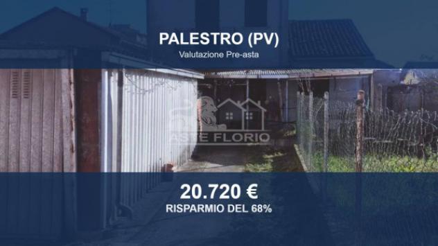 Immobile in asta di 116 m² con più di 5 locali e box auto in vendita a Palestro