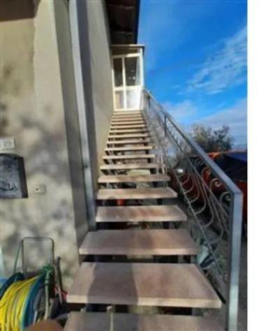 Immobile in asta di 242 m² con più di 5 locali e box auto in vendita a Tavoleto - Foto 3