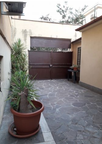 Stanza singola con bagno privato – Metro Furio Camillo - Foto 5