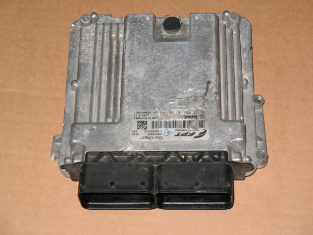 0281039167 ECU IVECO DAILY 2.3 0281039167 5802895667 110R04041C 10R058686