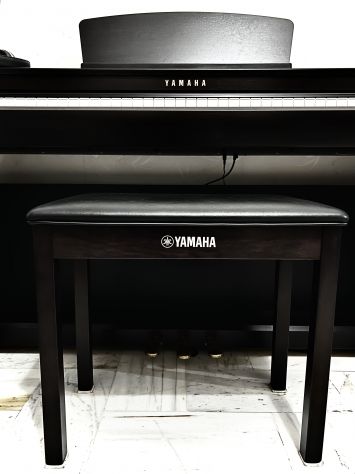 Yamaha Clavinova CLP-725 come nuovo + panca Yamaha - Foto 2