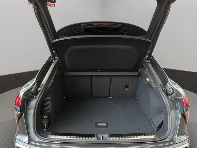 Audi Q3 Sportback 1.5 e-hybrid 272 cv S tronic S Line Edition - Foto 7