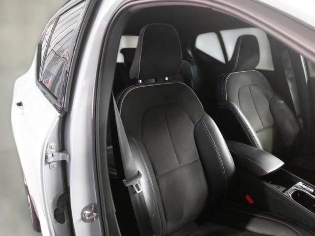 Volvo XC40 Recharge T5 Plug-in Hybrid Recharge R-DESIGN - Foto 10