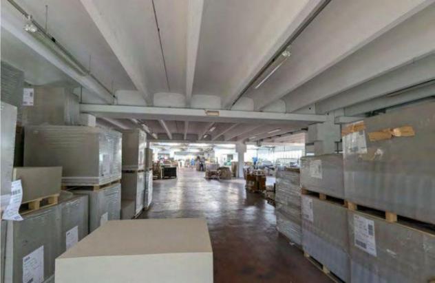 Immobile in asta di 5388 m², box auto in vendita a San Martino Buon Albergo - Foto 17