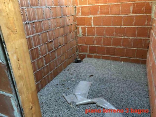 Immobile in asta di 128 m² con più di 5 locali in vendita a Gazzola - Foto 8