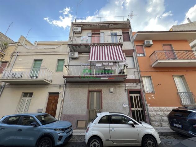Trilocale abitabile + Terrazzo comune in zona Salesiani, Ragusa - Foto 2