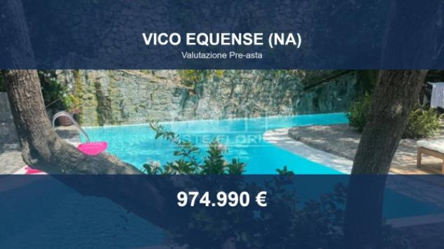 Immobile in asta di 71350 m² con più di 5 locali in vendita a Vico Equense