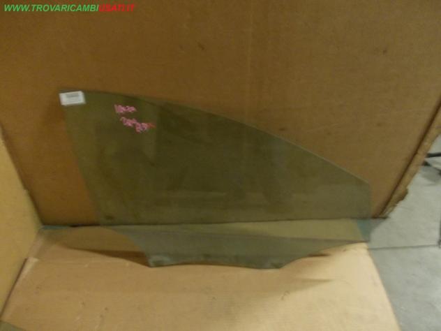 SCENDENTE PORTA ANT.D. SEAT IBIZA (6J) 5p / SC 3p Vetri e Retrovisori Cristalli Cristalli porte Cristal SEAT - IBIZA - 01-06-2008 - 01-04-2012