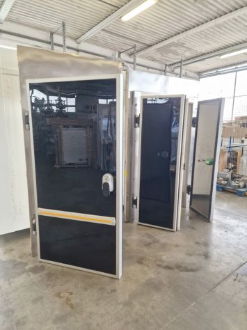 porte in inox per celle pescherie usate
