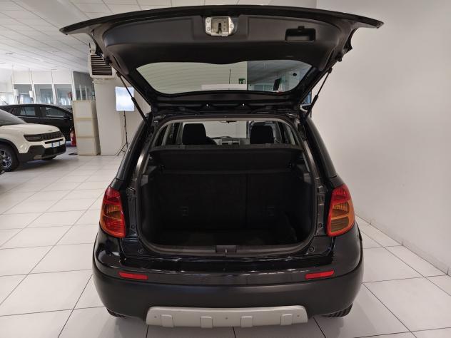 FIAT Sedici Sedici 1.6 16v EMOTION 4x4 120cv*4x4*BENZINA* - Foto 7