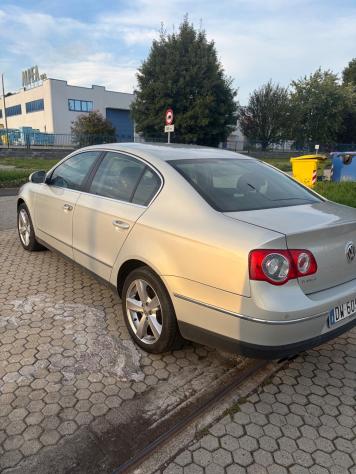 Volkswagen Passat 2.0 TDI DPF Highline - Foto 6