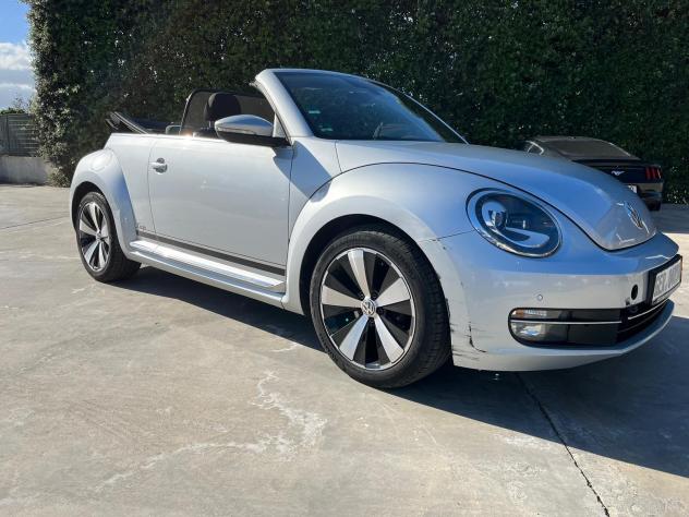 Volkswagen Maggiolino Cabrio 1.6 TDI 105 CV Sport BlueMotion Technology - Foto 2