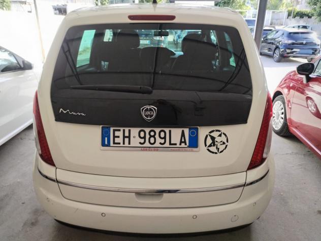 Lancia MUSA 1.4 8V Ecochic (GPL) Gold - Foto 4
