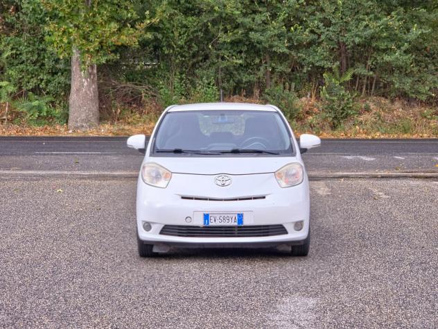 Toyota iQ 1.0 Sol CV-68 E4 Manuale NEO 2010 - Foto 2