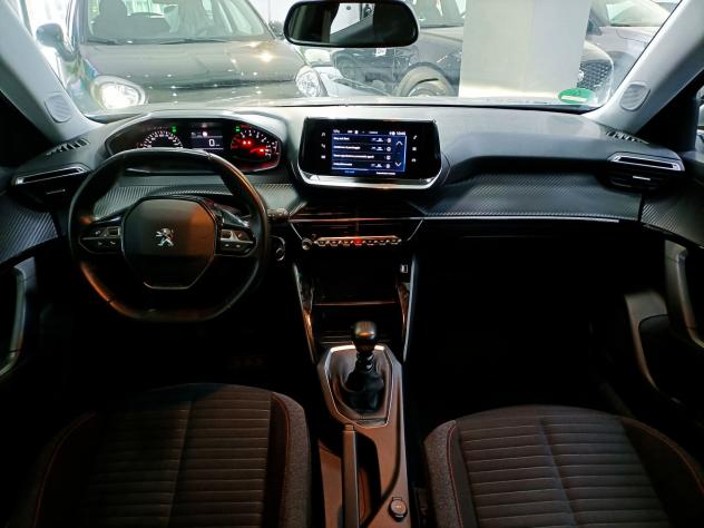 Peugeot 2008 1.5 BLUEHDI 110CV ACTIVE LED NAV CARPLAY CAMERA SENSOR CERCHI R16" - Foto 3