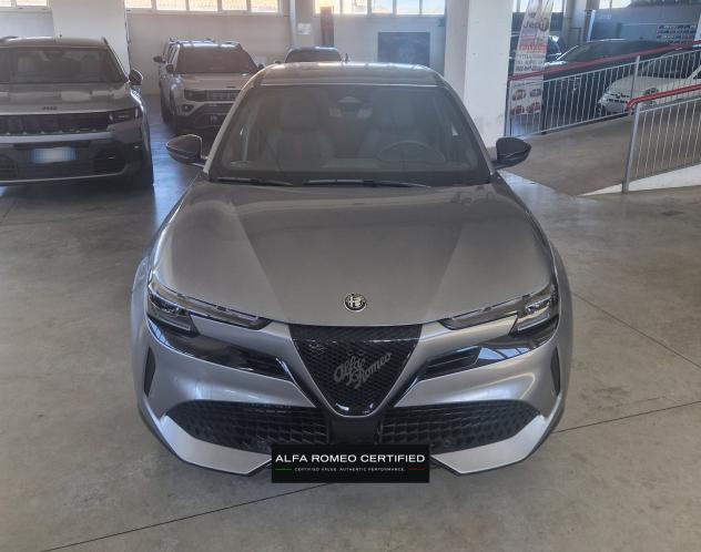 Alfa Romeo Junior Ibrida 1.2 145CV Hybrid eDCT6 ibrida Ti - Foto 2