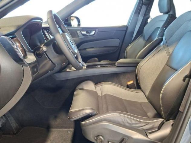 VOLVO XC60 B4 automatico Plus Dark rif. 24202828 - Foto 8