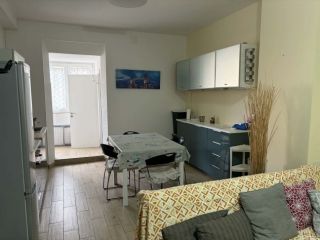 Appartamento Ristrutturato zona servita Lavoratori/studenti referenziati!