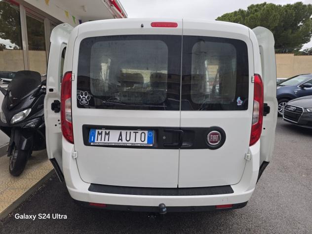Fiat Doblo Dobl1.3 MJT 16V 95CV Lounge - Foto 4