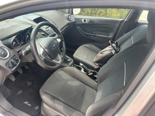 Ford Fiesta 1.4 GPL - Foto 9