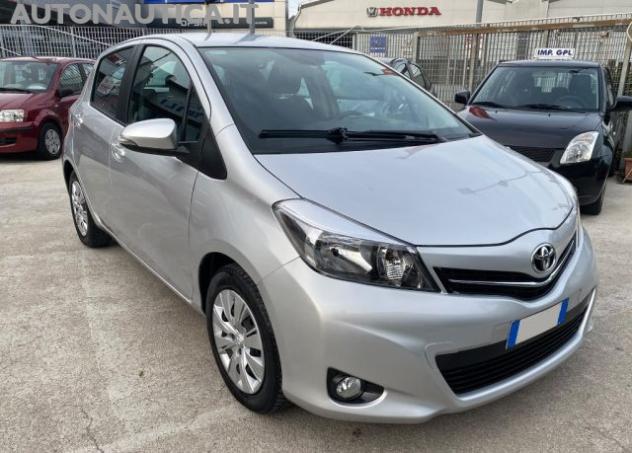 TOYOTA Yaris 1.0 5 PORTE LOUNGE 70cv rif. 24230167 - Foto 6