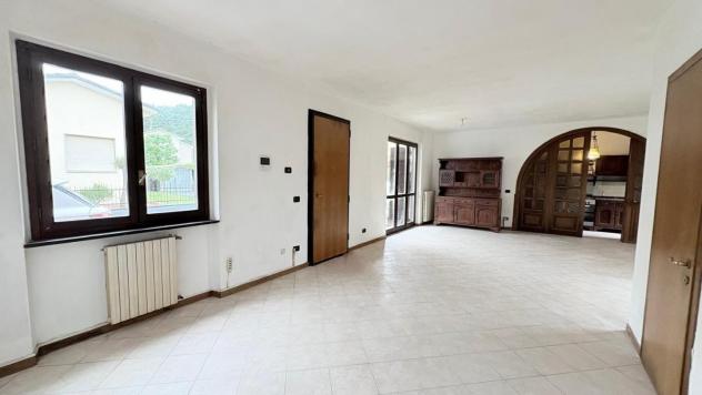 Appartamento in vendita a Nave - Lucca 95 mq Rif: 1413862