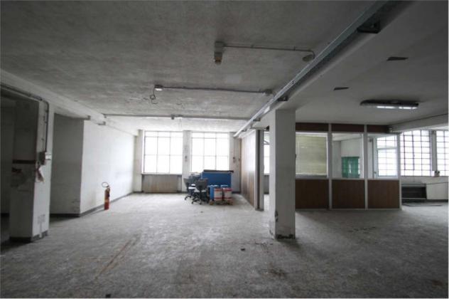 Immobile di 1000 m² con più di 5 locali in vendita a Costa Masnaga - Foto 10