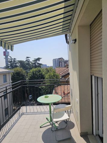 Bilocale con terrazzo e cantina - Foto 6