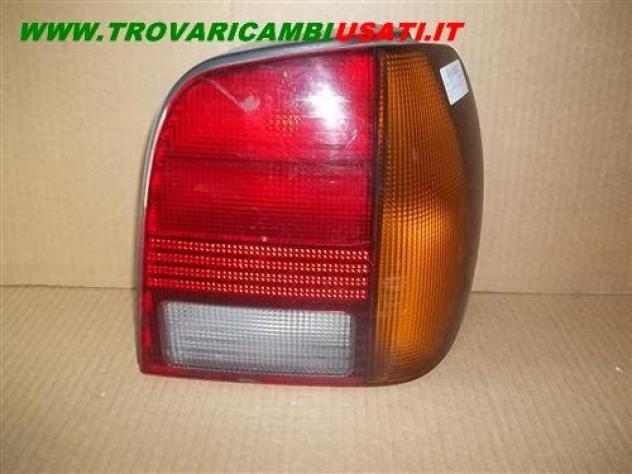 FANALE POST.D.POLO 96 FUME'  Parti elettriche  Fanaleria  Fanali  Fanale post. dx. VOLKSWAGEN - POLO - 01-09-1994 - 01-09-2001