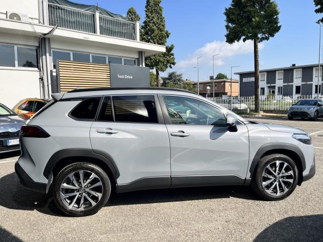 Toyota Corolla Cross 2.0H (197 CV) E-CVT Trend 4WD - Foto 4