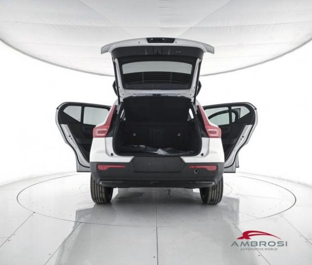 VOLVO XC40 B3 Mild hybrid Benzina Plus Dark rif. 23867688 - Foto 7