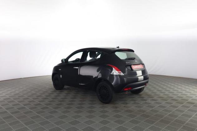LANCIA Ypsilon Ypsilon 1.0 FireFly 5 porte S&S Hybrid Silver rif. 23697336 - Foto 6