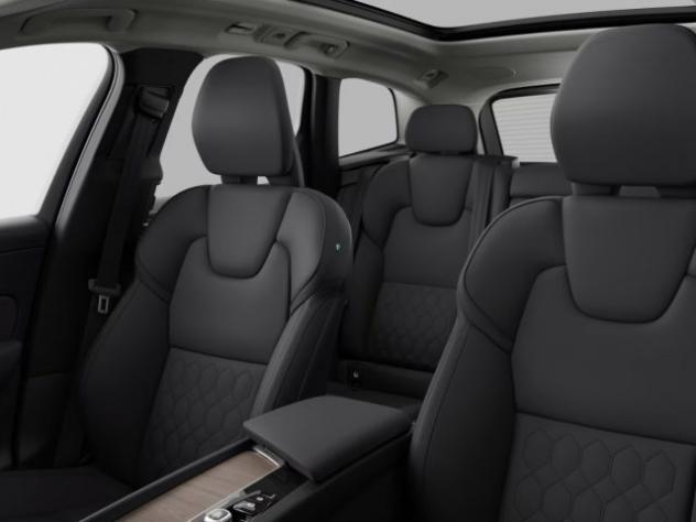 VOLVO XC60 B5 AWD automatico Plus Dark - Pronta Consegna rif. 22767420 - Foto 10