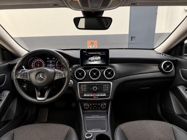 Mercedes-benz CLA 180 d S.W. Automatic Sport - Foto 8