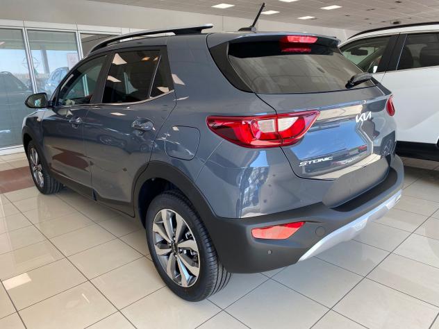 Kia Stonic 1.0 T-GDi 100 CV MHEV MT Black Edition - Foto 6