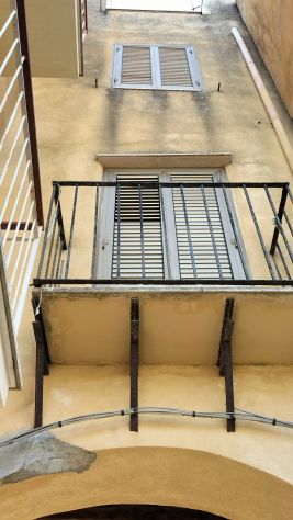 Vendesi immobile indipendente su più livelli - Foto 3