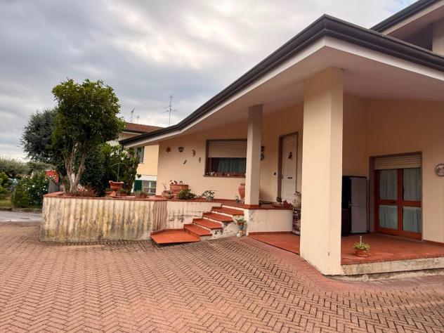 Casa semindipendente in vendita a Massarosa 180 mq Rif: 1431665