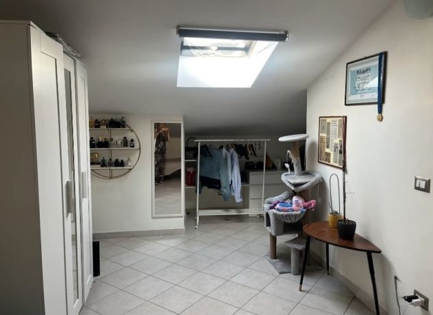 CIAMPINO BILOCALE ARREDATO Con TERRAZZO PRIVATO - Foto 4