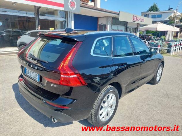 VOLVO XC60 B4 (d) AWD Geartronic Momentum Pro PROMO ESTATE rif. 23313361 - Foto 4