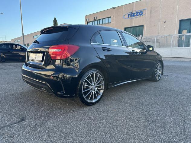 Mercedes-Benz Classe A A 180d Automatic Premium 109cv - Foto 6