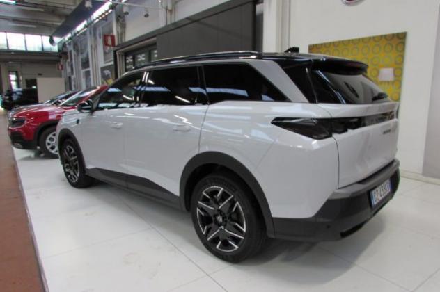 PEUGEOT 5008 Hybrid 136 e-DCS6 GT rif. 23795645 - Foto 3
