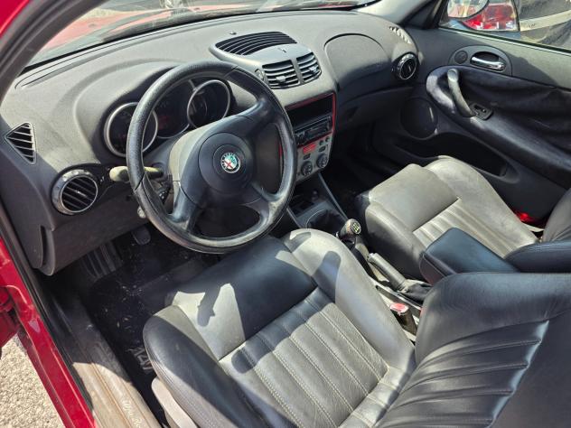 Alfa Romeo 147 1.6i 16V Twin Spark cat 5p. Distinctive PELLE - Foto 10