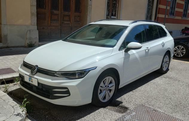 Volkswagen Golf 8.5 Variant 1.5 TSI 115 GARANZIA VW - Foto 4