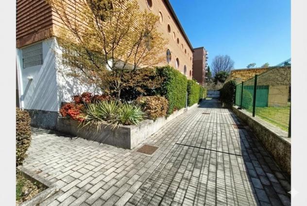 Monza Via Boito 76 vicinanze Ospedale vendesi box doppio in lunghezza libero subito - Foto 8