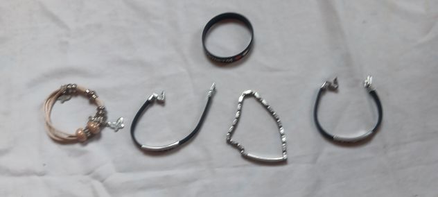 SET BRACCIALETTI (5 PEZZI) UOMO/DONNA