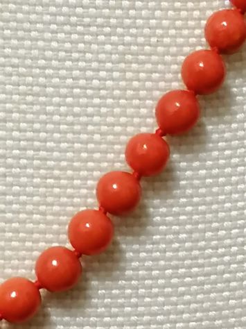 COLLANA SCALARE IN AUTENTICO CORALLO ROSSO MEDITERRANEO CHIUSURA ARGENTO. - Foto 4
