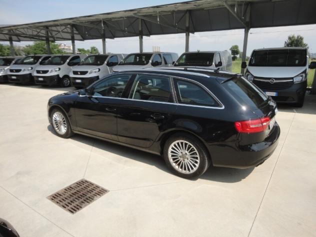 AUDI A4 4ª serie A4 Avant 2.0 TDI 177CV Advanced - Foto 2